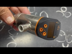 디스플레이가 있는 IFM 압력 센서 PN2070