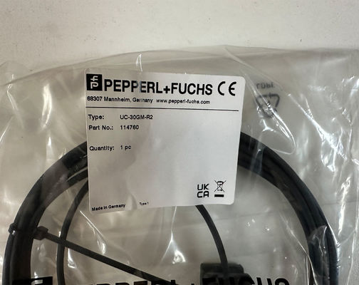 P&F UC-30GM-R2  Interface cable