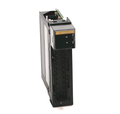 1756-OF8 ALLEN BRADLEY 컨트롤 로직스 8 Pt A/O I 또는 V 모듈 ± 10V 0...20 mA