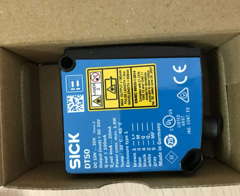 SICK DT50-P1113 레이저 거리 센서 Dx50 LC 디스플레이, 2 X LED