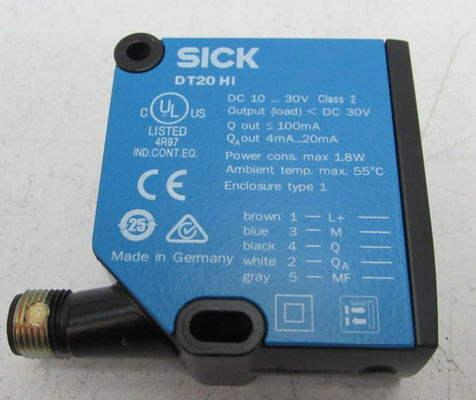 SICK 레이저 거리 센서 DT20 Hi DT20-P244B 24.3 mm x 72.4 mm x 54.1 mm