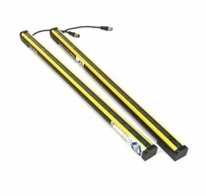 30mm 해상도의 LED 디스플레이 요소 SICK C4C-EA06030A10000 무형 안전 장벽