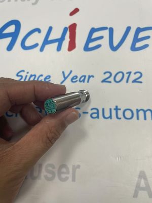 PEPPERL FUCHS NCB2-12GM35-N0-V1 인덕티브 센서 전류 범위 0... 20 mA 또는 4... 20 mA 통과 속도 ≤ 12.5 m/s