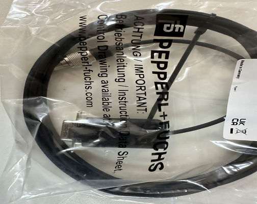 P&F UC-30GM-R2  Interface cable