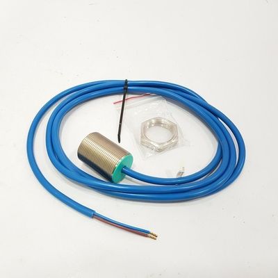 P&F NJ10-30GM-N 인덕티브 센서 산업용 0... 20 mA 전류 및 0... 200 Hz 스위치 주파수