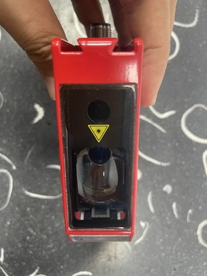 Leuze ODSL 96B M/C66-S12 광적 거리 센서