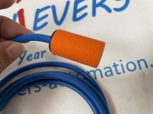 IFM 인덕티브 NAMUR 센서 NG5003 플러시 장착 M18x1