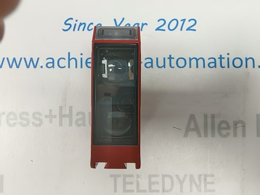 Leuze HRT 96MP-1630-800-41 배경 억제 기능이 있는 확산 센서