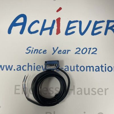 SICK WT100-2P1439는 초소형 광전기 센서입니다.