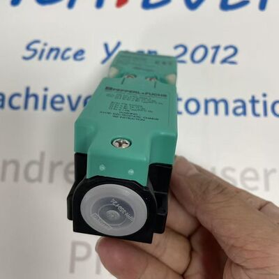 펩펄+푸크스 NBB15-U1K-NO 고성능 인덕티브 근접 센서