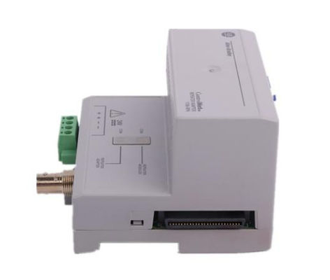 1786-RPA ALLEN BRADLEY 제어 네트워크 모듈 반복 어댑터 24 볼트 DC