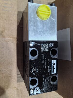 Parker D1VA.020.BV4L 공압 방향 제어 밸브